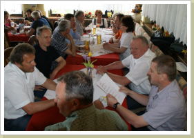 Klicken Sie auf das Bild, um es zu vergrößern